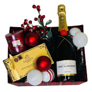 Moet & Chandon Christmas Special Gift Basket Moet & Chandon Christmas Special Gift Basket