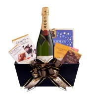 Moet & Chandon Imperial Brut Champagne Gift Basket Moet & Chandon Imperial Brut Champagne Gift Basket