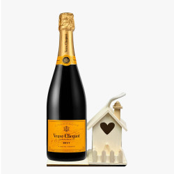 Veuve Clicquot Housewarming Champagne Gift Set Veuve Clicquot Housewarming Champagne Gift Set