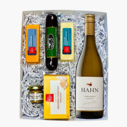 Hahn Chardonnay And Cheese Gift Box Hahn Chardonnay And Cheese Gift Box