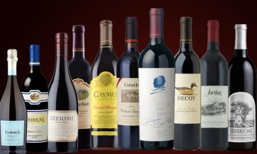 10 Festive Wine Baskets That Make Perfect Christmas Gifts