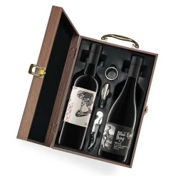 Mollydooker Scooter & Blue Eyed Boy Wine Gift Set Mollydooker Scooter & Blue Eyed Boy Wine Gift Set